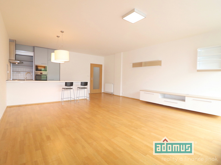 Pronájem bytu 3+kk, 98m², Kališnická 8, Praha 3